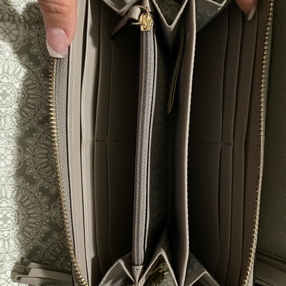 Kate spade crossbody handbag - Picture 3 of 3